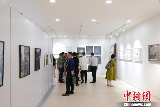2019上海市首屆國際設(shè)計師藝術(shù)作品展。官方供圖 2019上海市首屆國際設(shè)計師藝術(shù)作品展。官方供圖