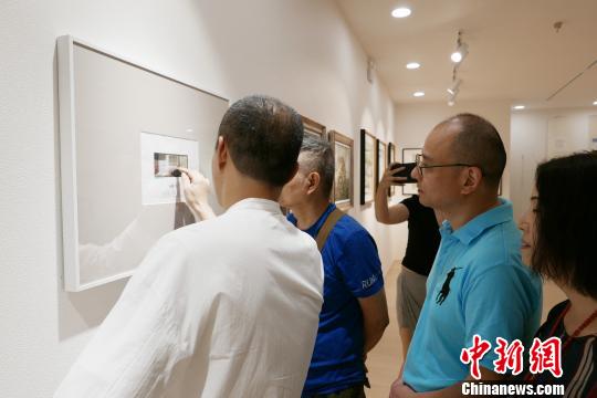 2019上海市首屆國際設(shè)計師藝術(shù)作品展。官方供圖 2019上海市首屆國際設(shè)計師藝術(shù)作品展。官方供圖